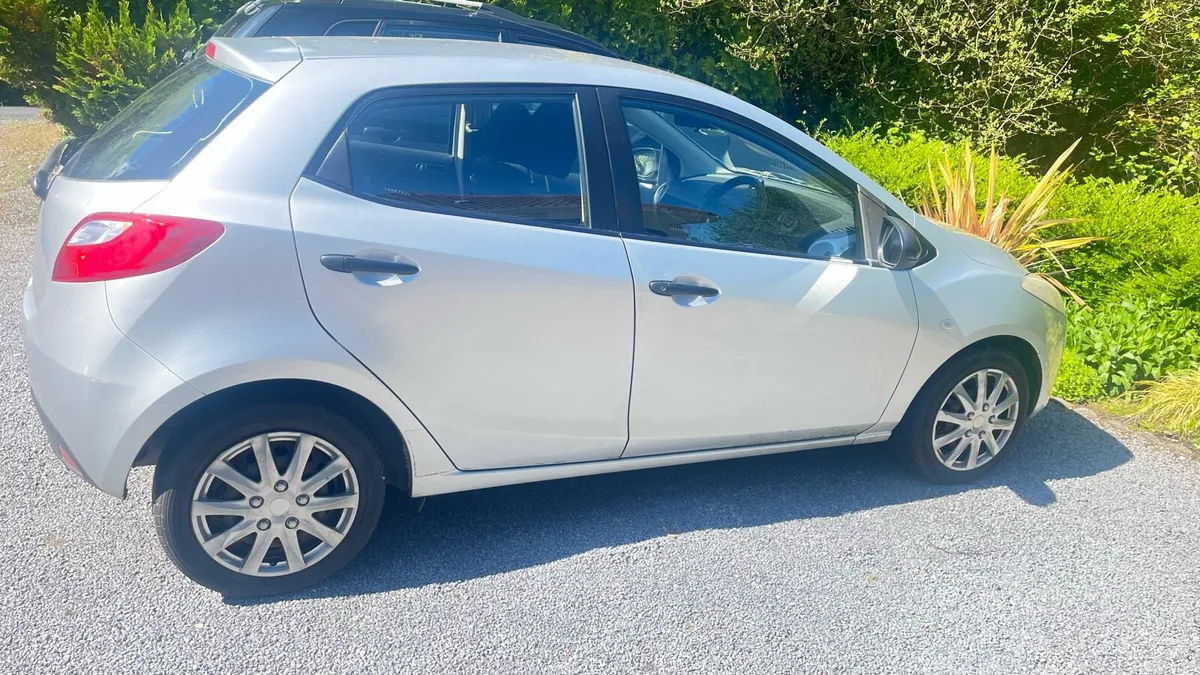Car - Repairable -209,709km - Image 1
