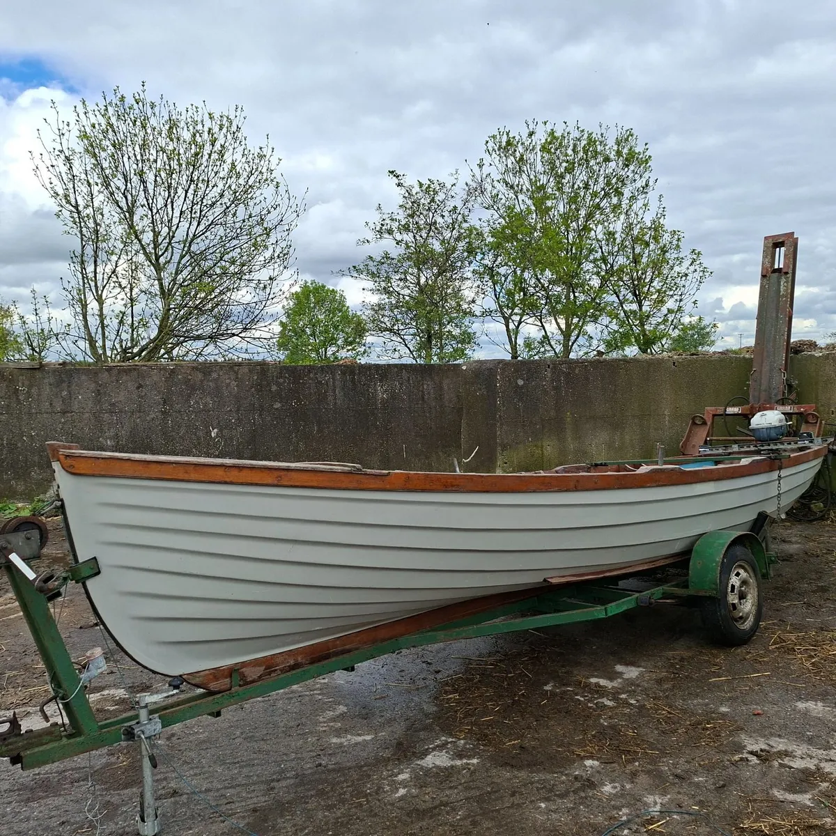 fishing boat - Image 1