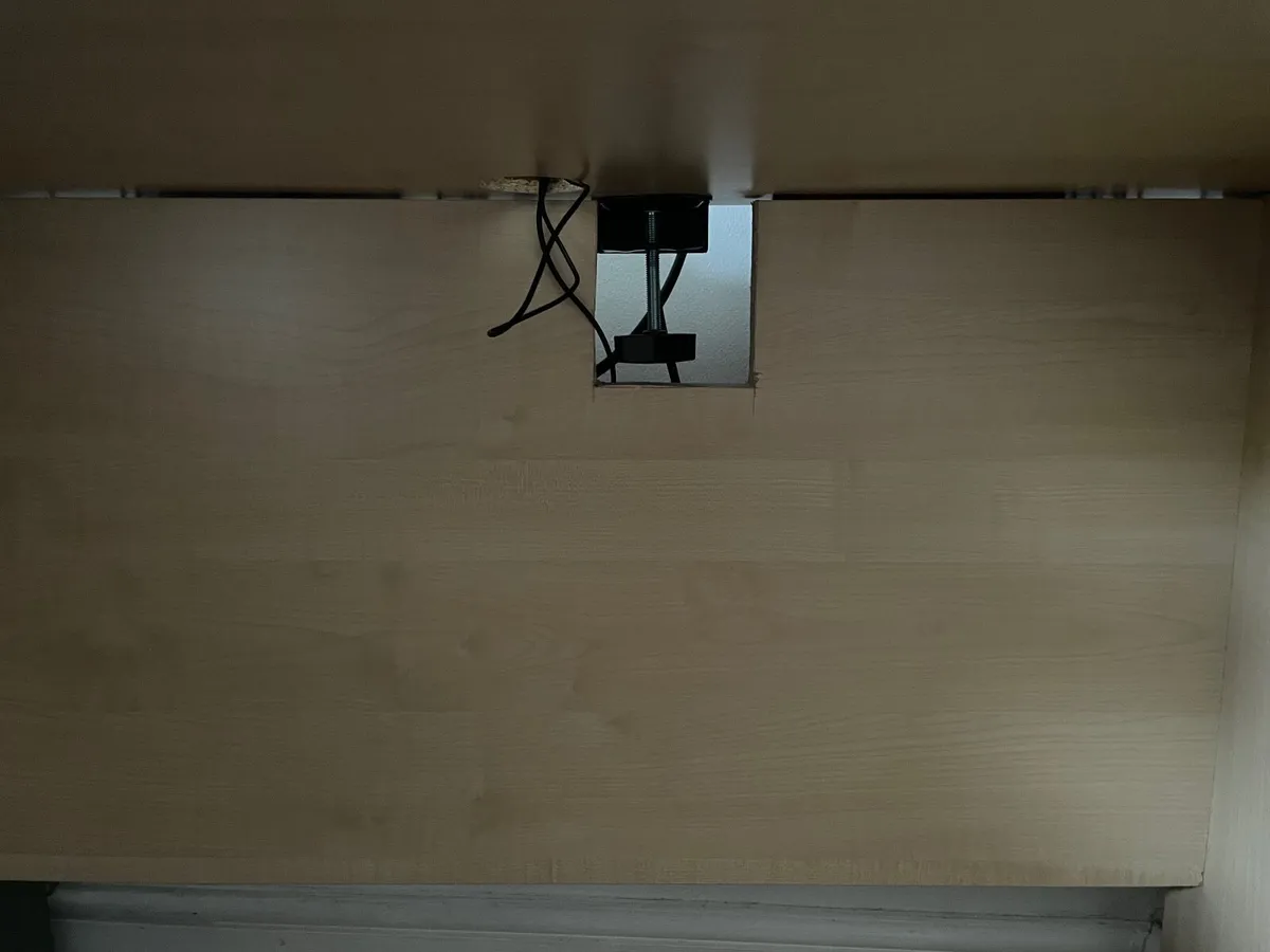 Office Desk - Image 4