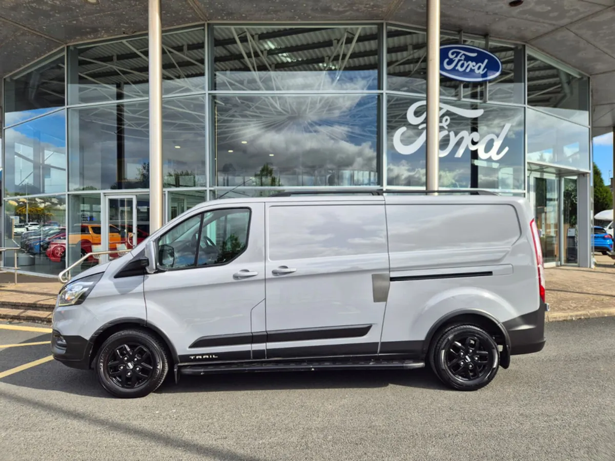 Ford Transit Custom TRAIL 2.0TD 130PS LWB - Image 2