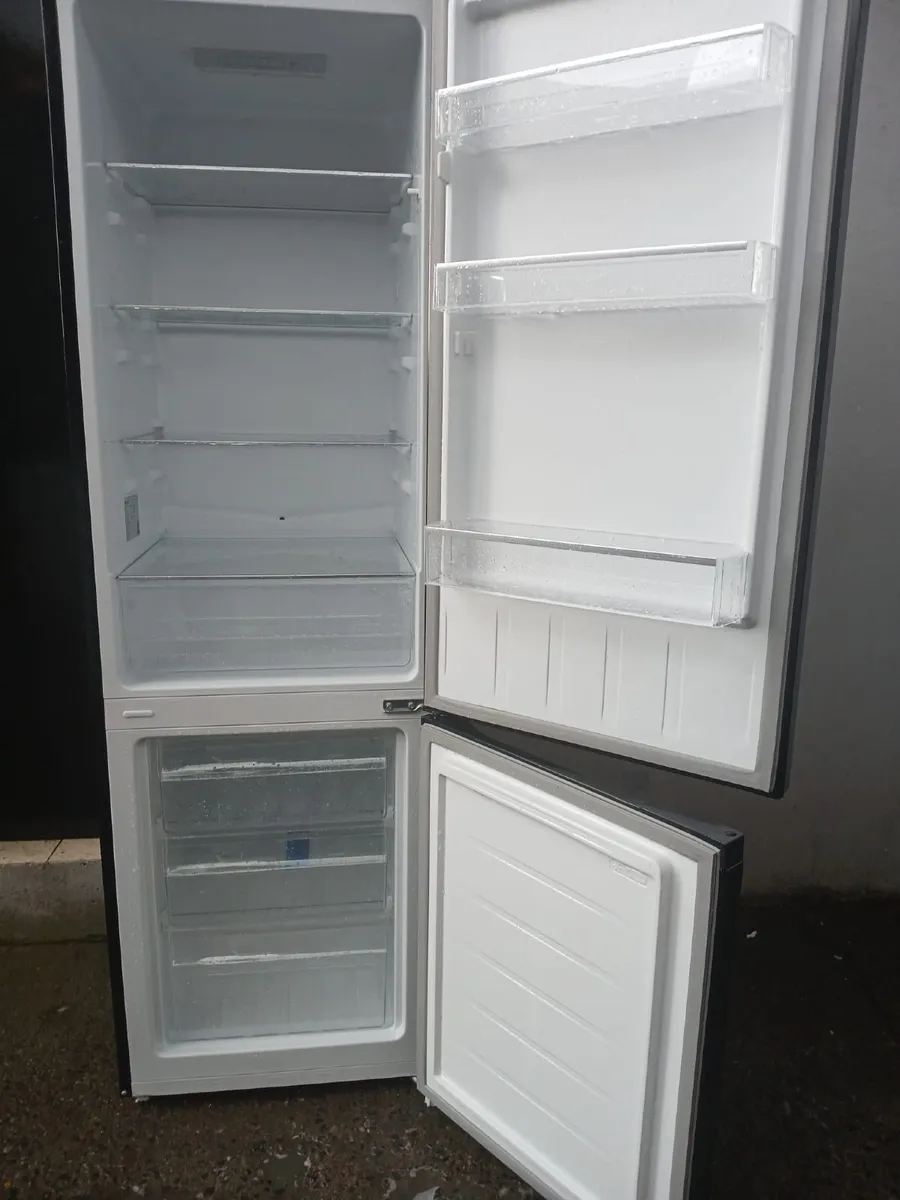 FRIDGE AND FREEZER - Image 2