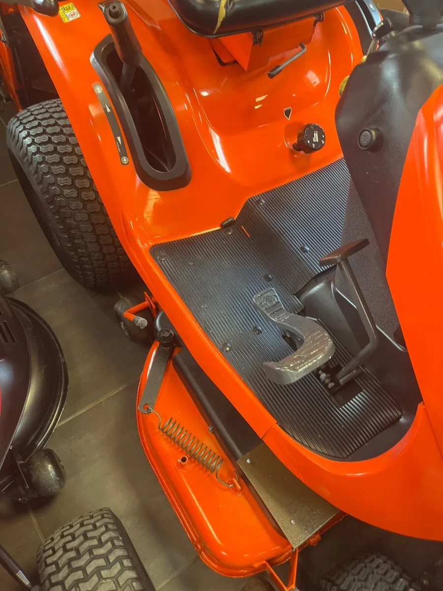 Lawnmowers - Image 2