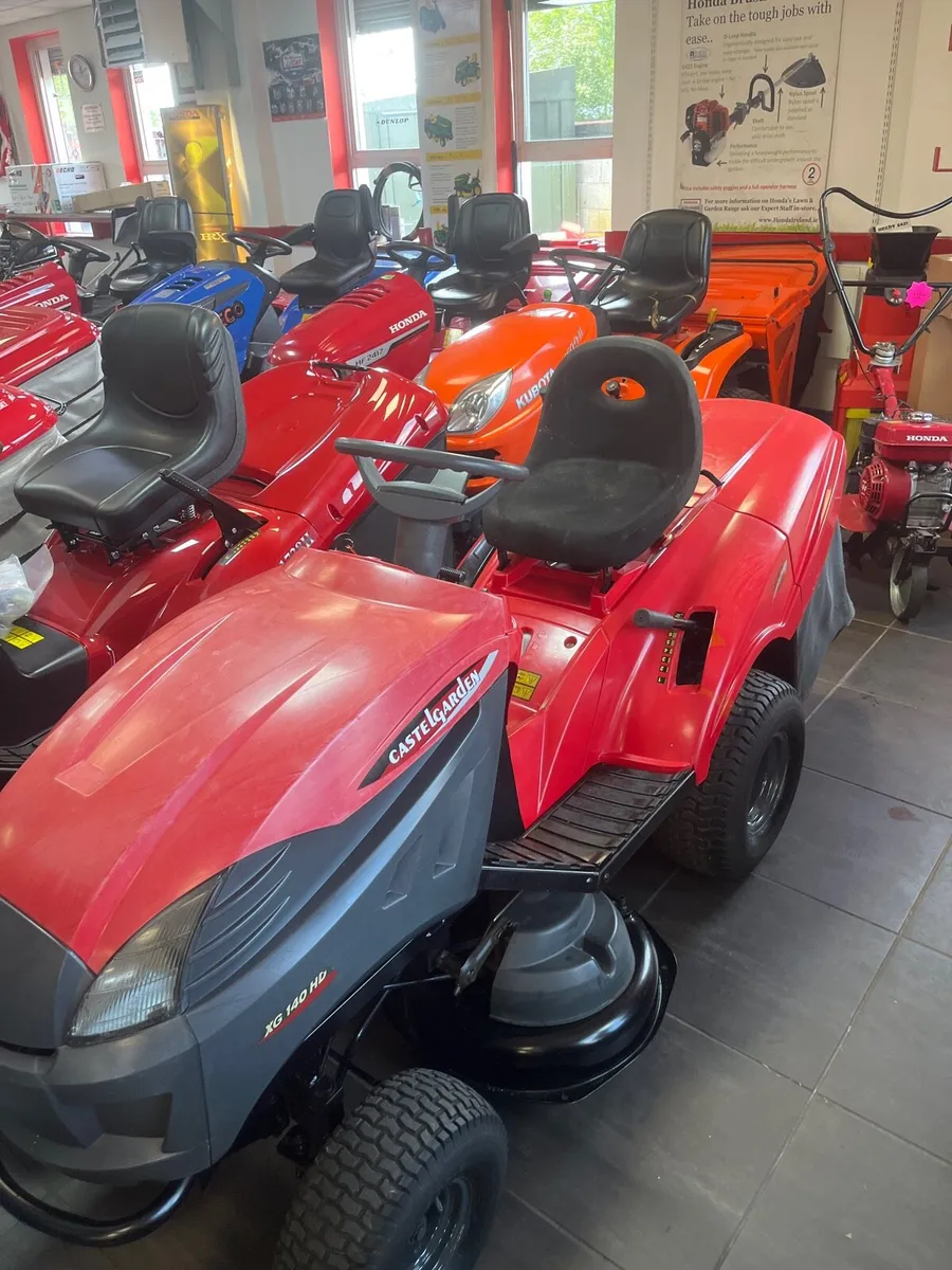Lawnmowers - Image 3