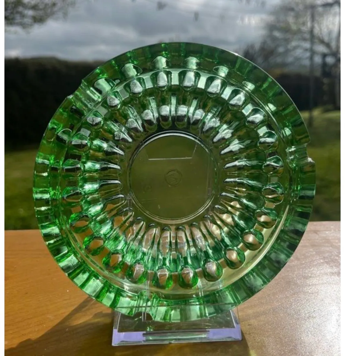 Vintage ashtrays or trinket dishes - Image 2
