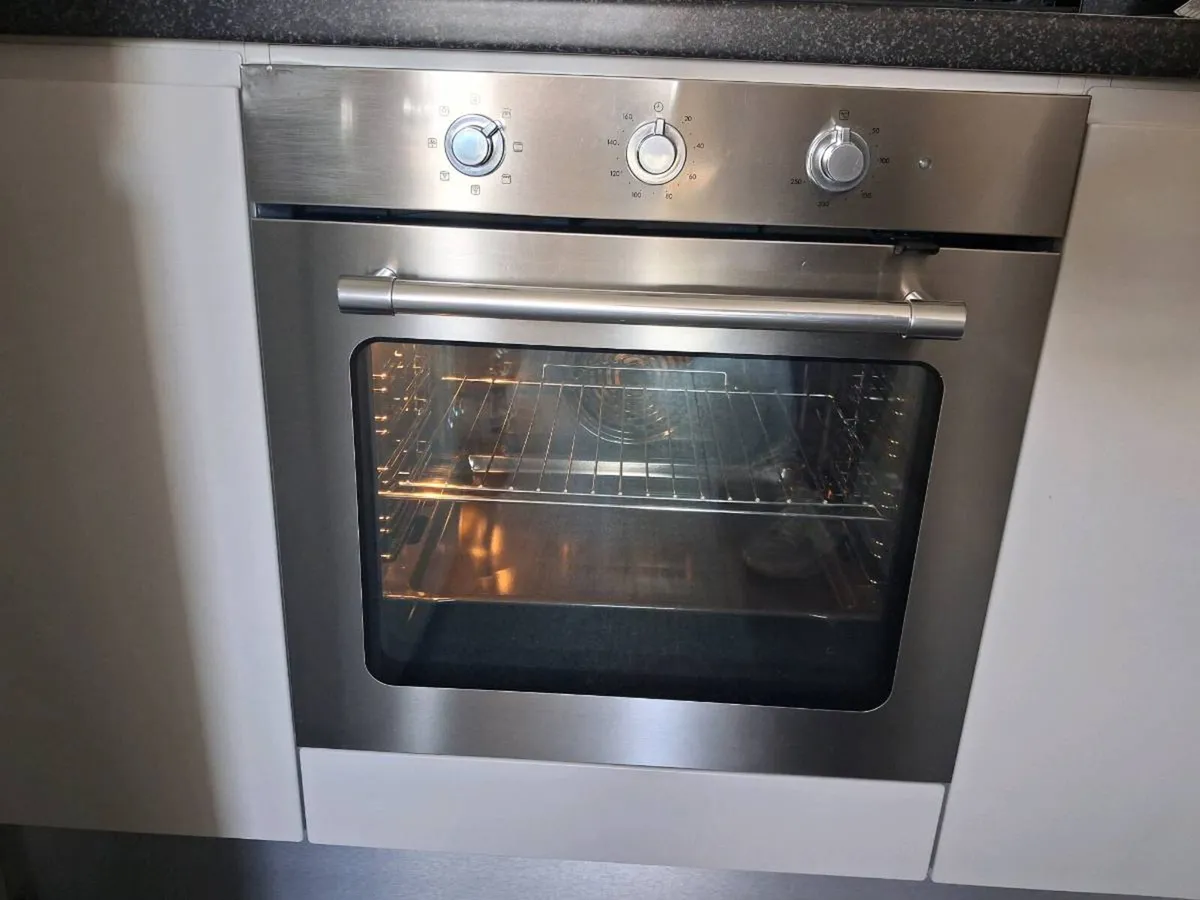 Single oven - Image 4