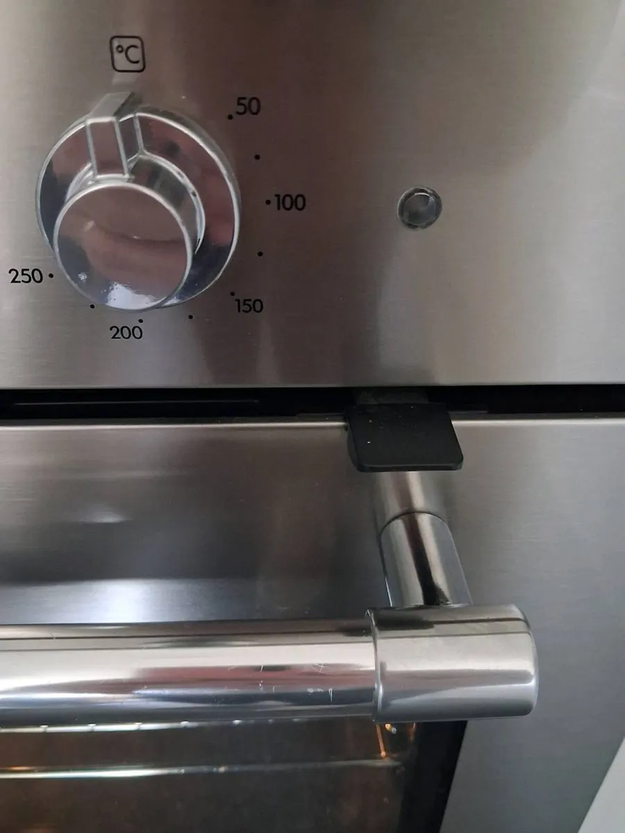 Single oven - Image 2