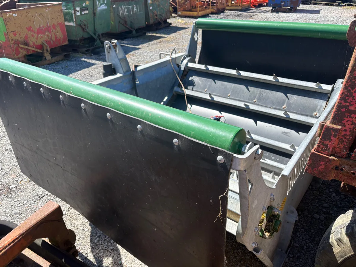 2025 Bridgeway Bale Feeder - Image 4