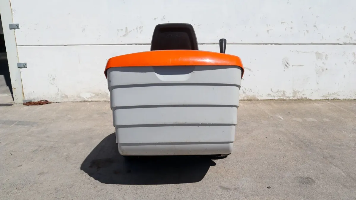 Used Stihl RT5112 Lawnmower - Image 4