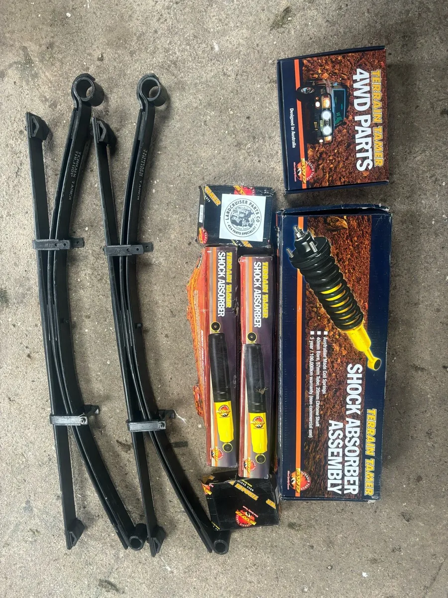 Toyota Hilux Suspension Lift Kit - Image 2