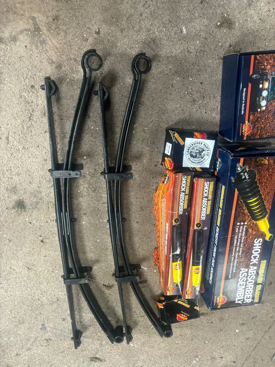 Toyota Hilux Suspension Lift Kit - Image 3