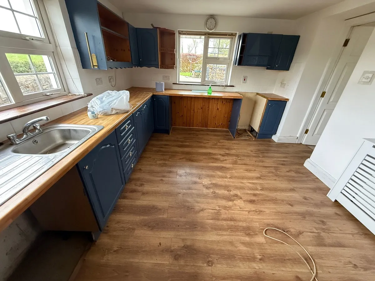 Kitchen - Image 4