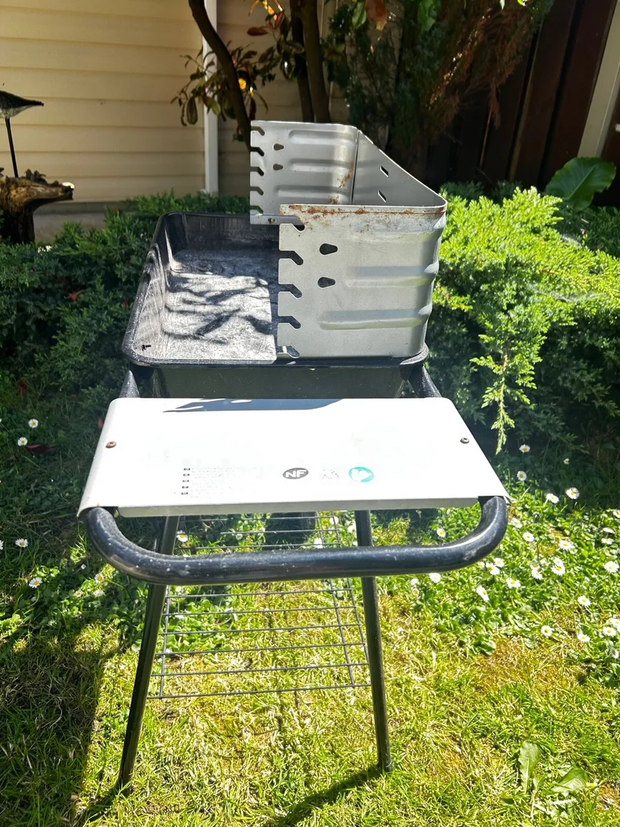New Portable Charcoal BBQ Grill - Image 2