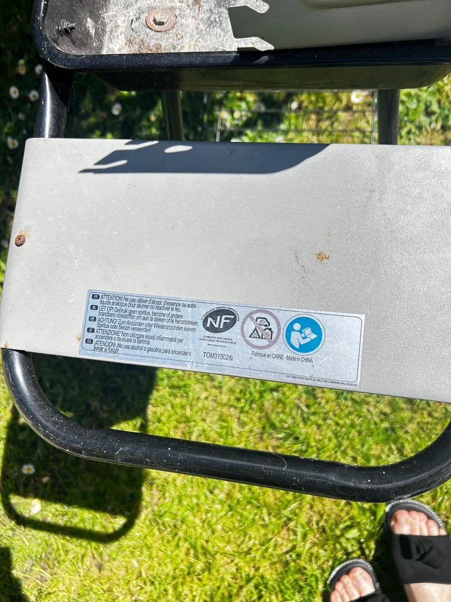 New Portable Charcoal BBQ Grill - Image 4