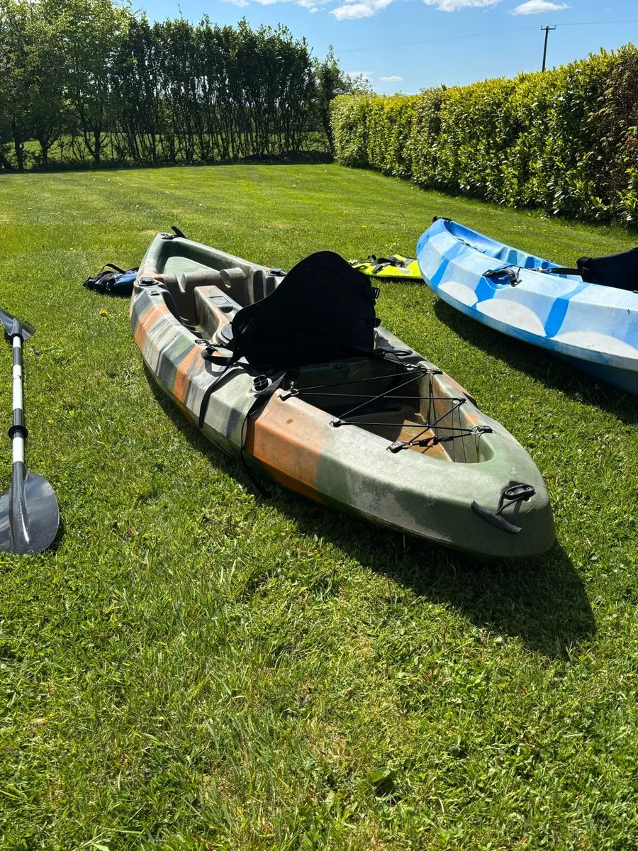 2 Kayaks - Image 3