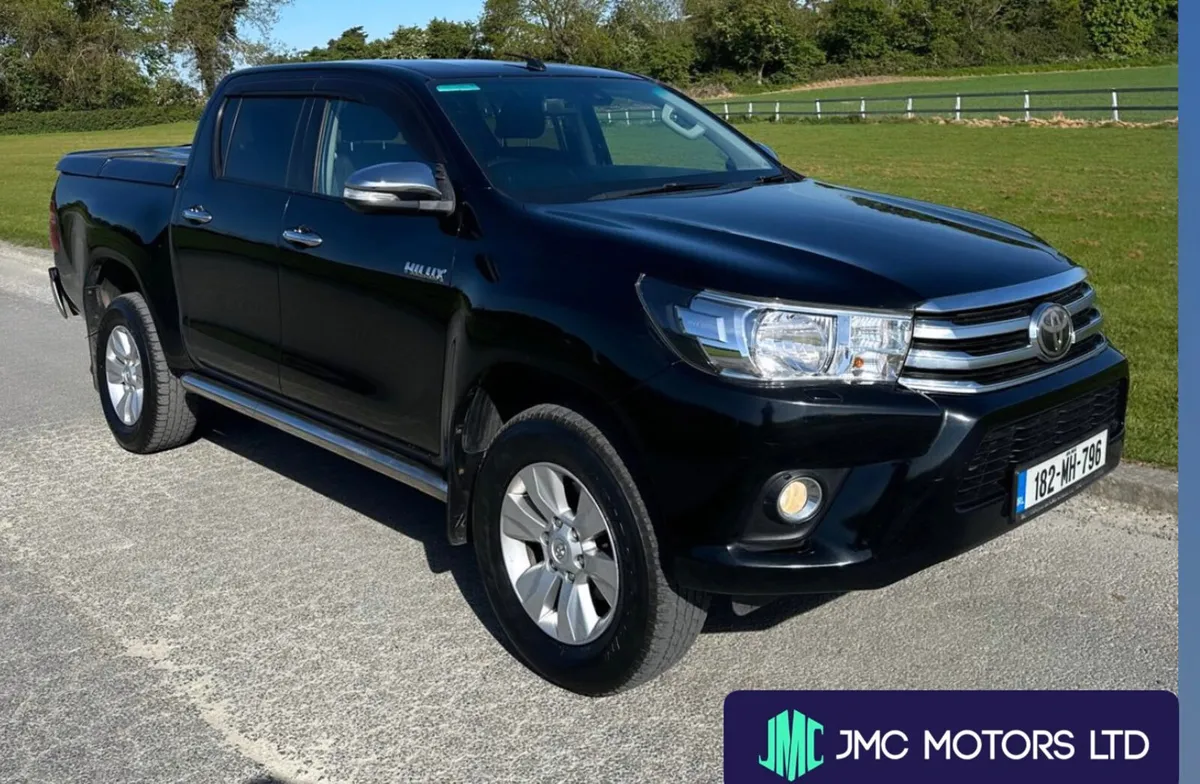 Toyota Hilux 2018 SR5 - Image 1