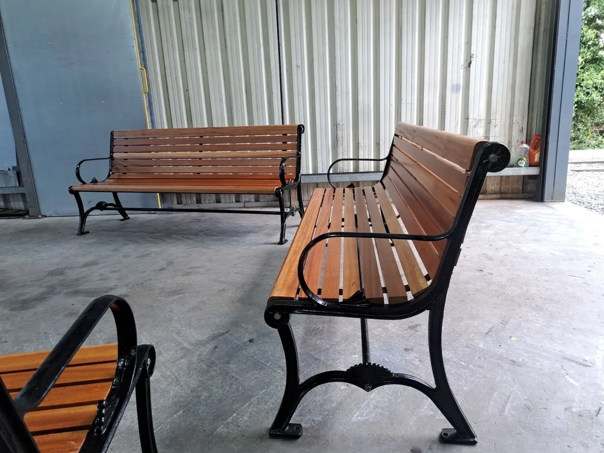 Outdoor bench cast iron - Image 1
