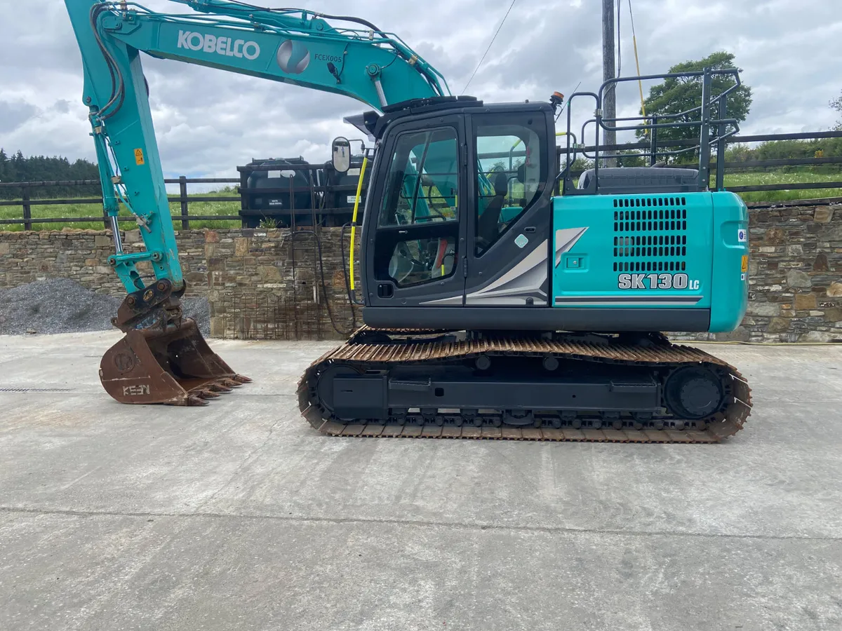Kobelco Digger - Image 1