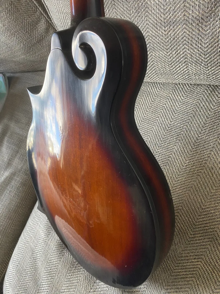 F style mandolin - Image 3