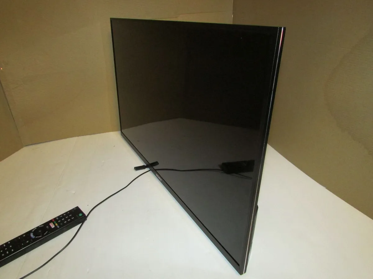 Sony smart TV 32 - Image 2