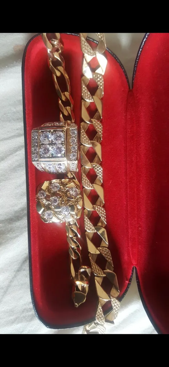 9ct Heavy Bracelet - Image 3