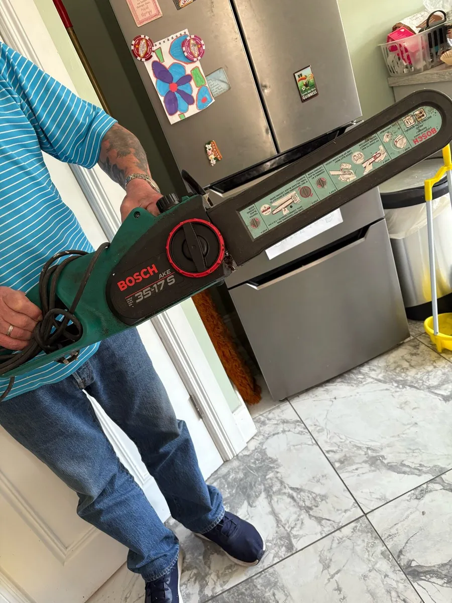 Bosch chain saw - Image 1