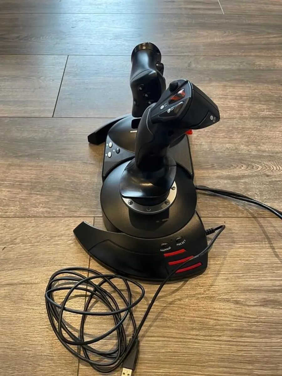 Thrustmaster T-Flight HOTAS - Image 4