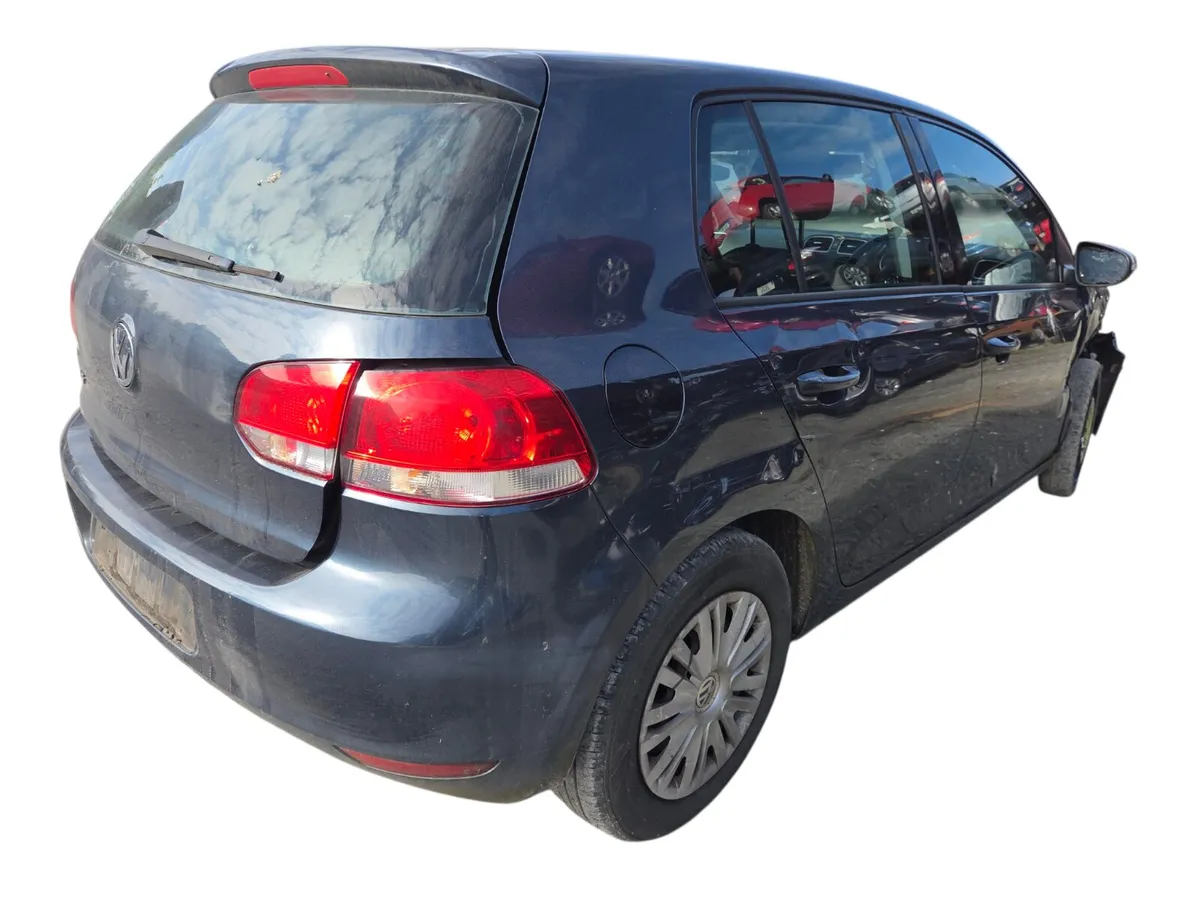 2010 VOLKSWAGEN GOLF For Breaking/Dismantling - Image 4