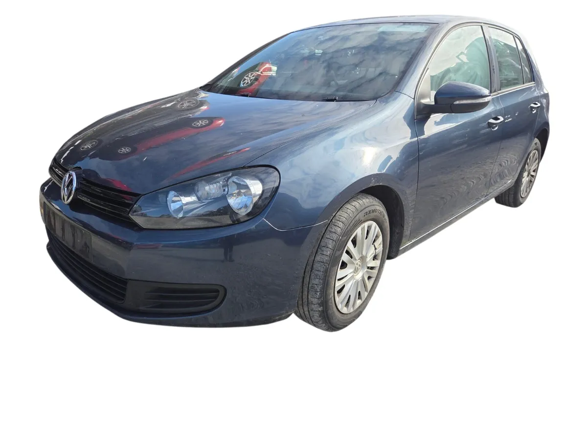 2010 VOLKSWAGEN GOLF For Breaking/Dismantling - Image 1