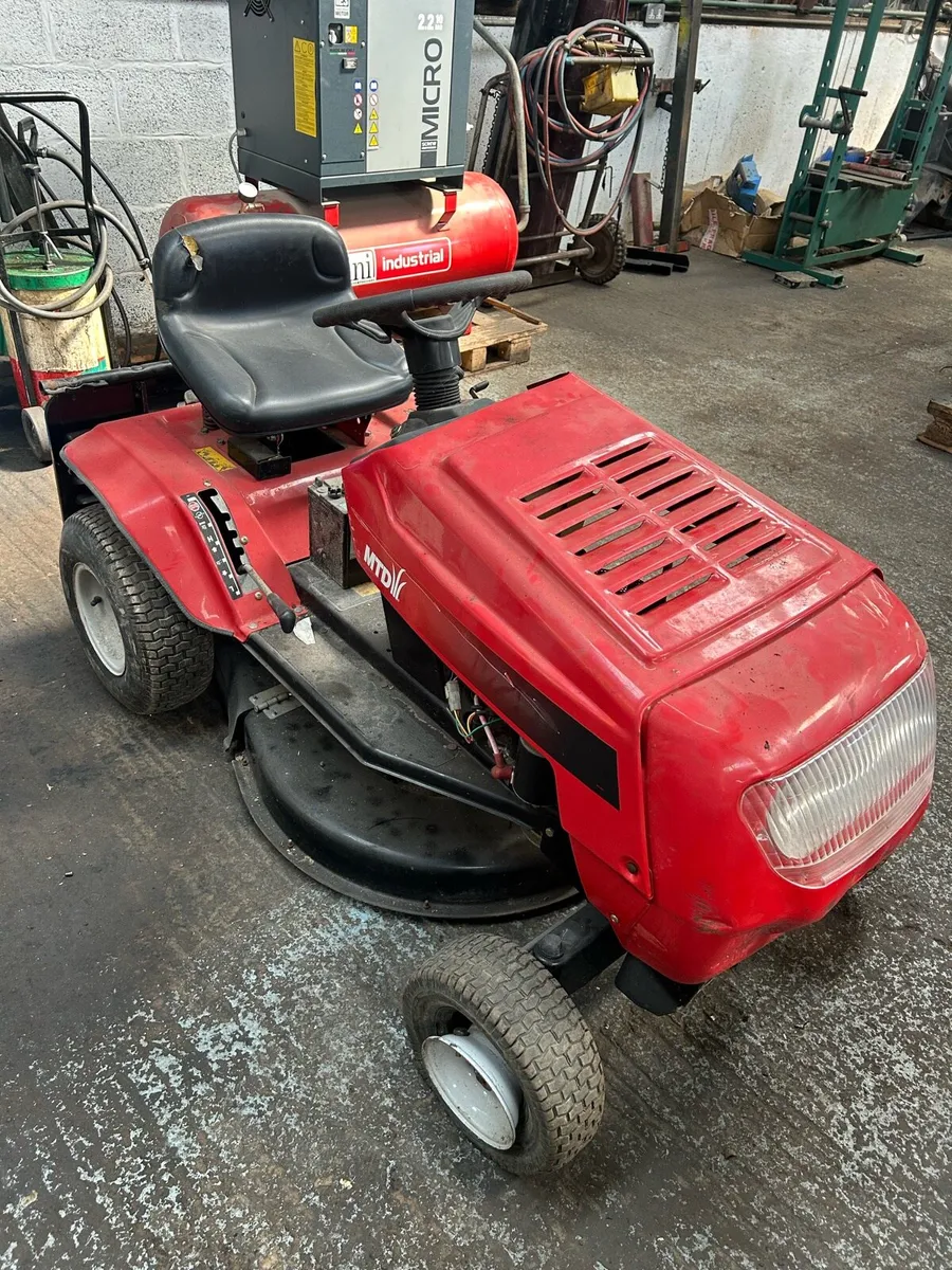 Lawnmower - Image 2