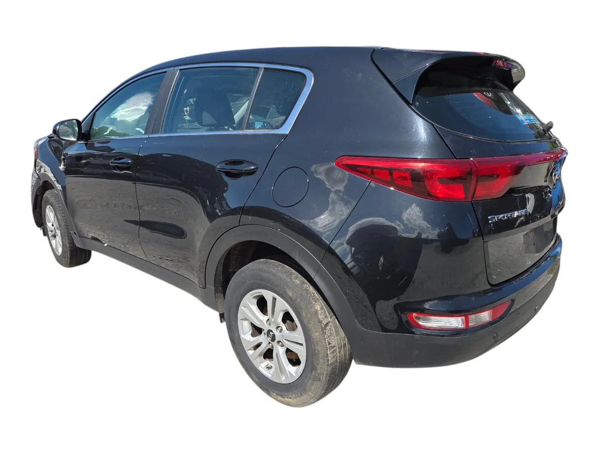 2017 KIA SPORTAGE For Breaking/Dismantling - Image 4