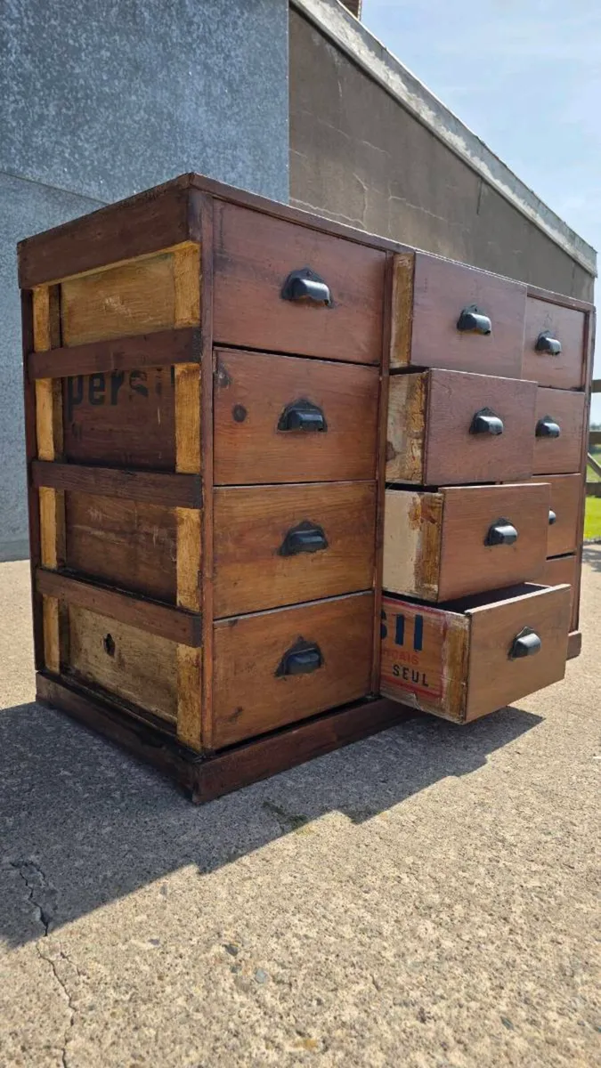 Vintage French apothecary style multi drawer unit - Image 4