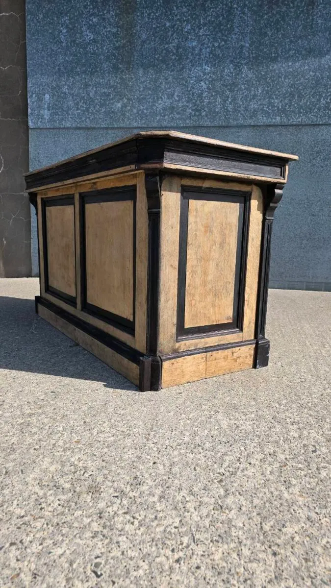 Antique French shop counter with drawers - Image 3