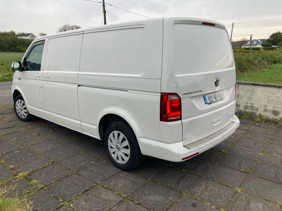 2019 Volkswagen Transporter Trendline T30 LWB - Image 3