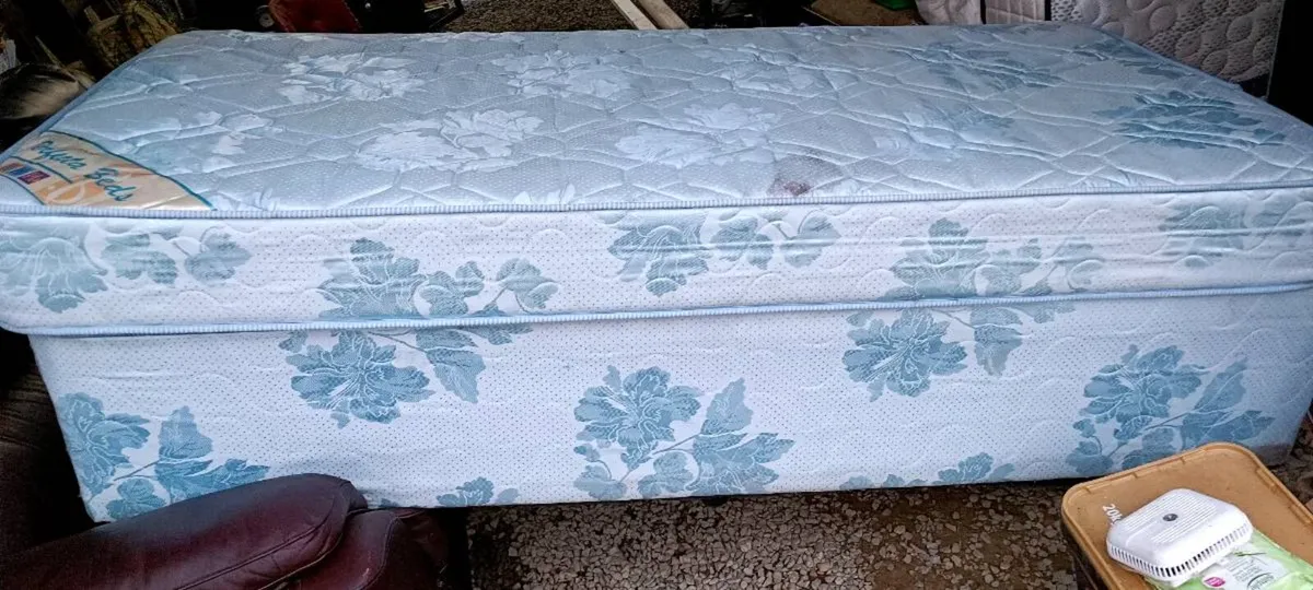 House clearance - Image 3