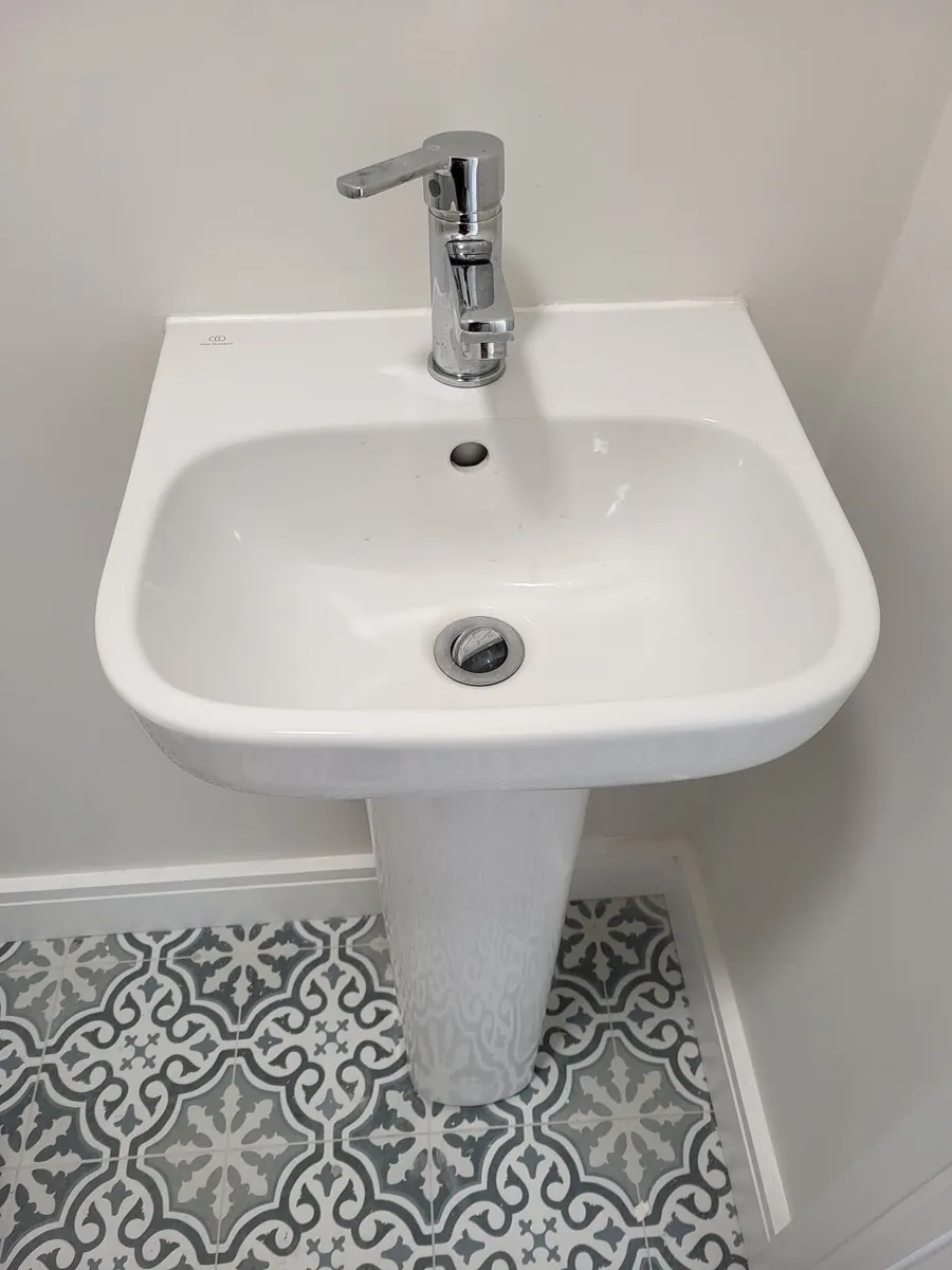 Wash basin - Image 2