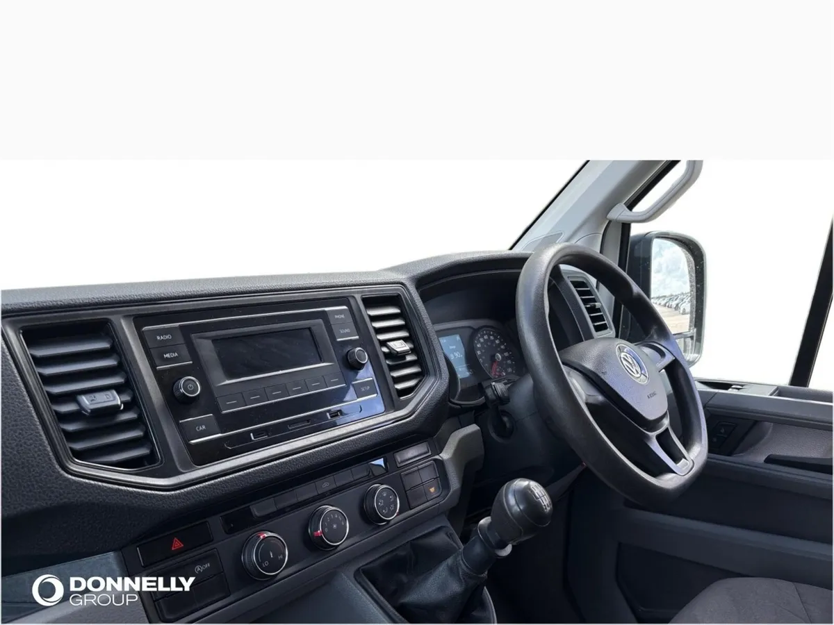Volkswagen Crafter Cr35 Lwb Diesel Fwd Startline - Image 2