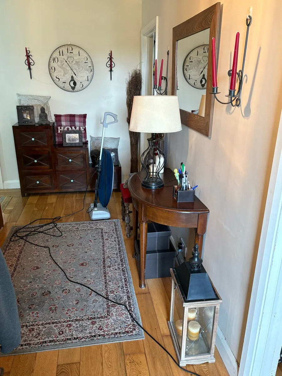 Half moon table - Image 2