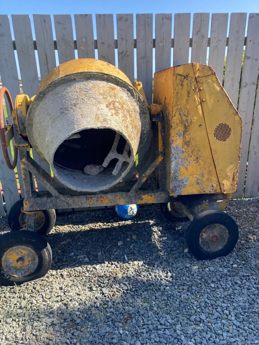 Cement Mixer Lister