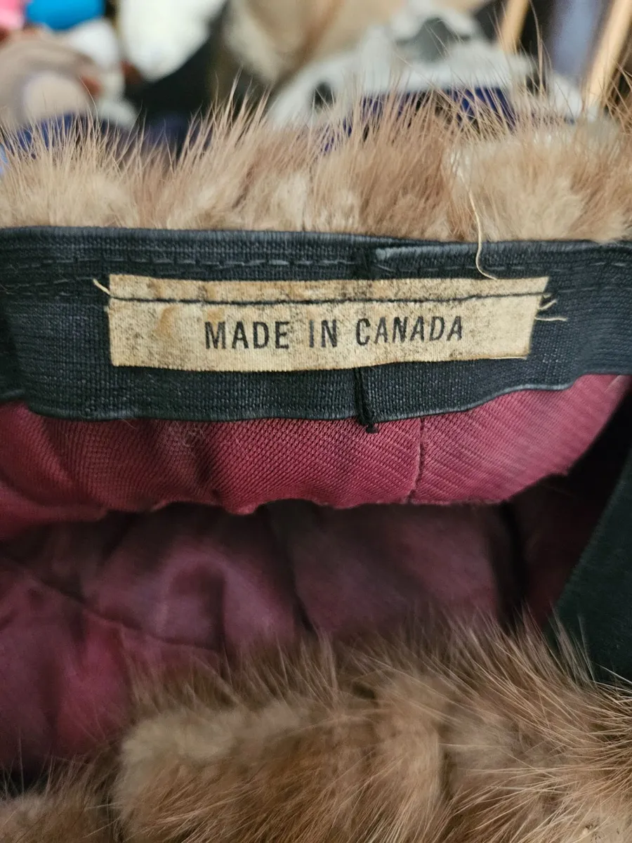 Vintage Fur Hat - Image 2
