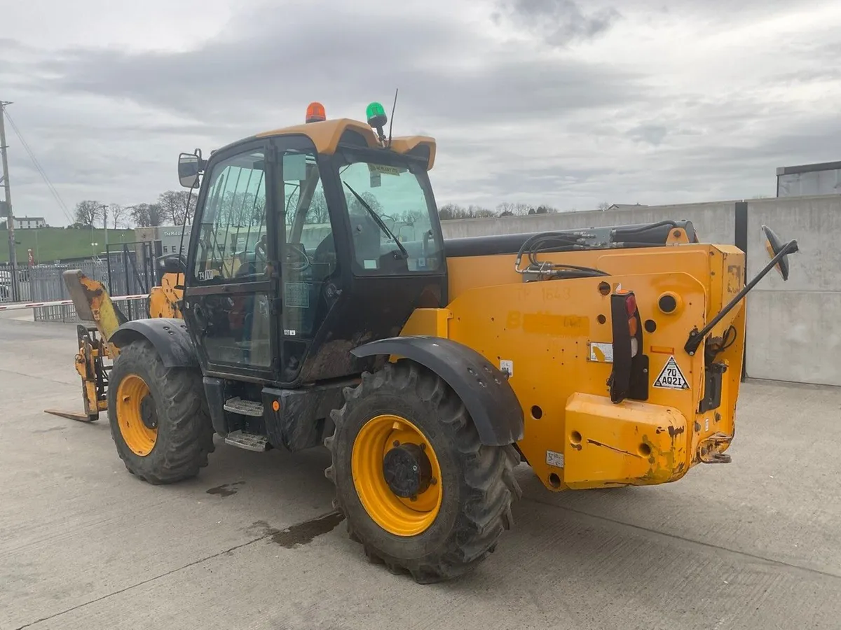 JCB 540-180 Hi Viz 18m TELESCOPIC FORKLIFT - Image 4