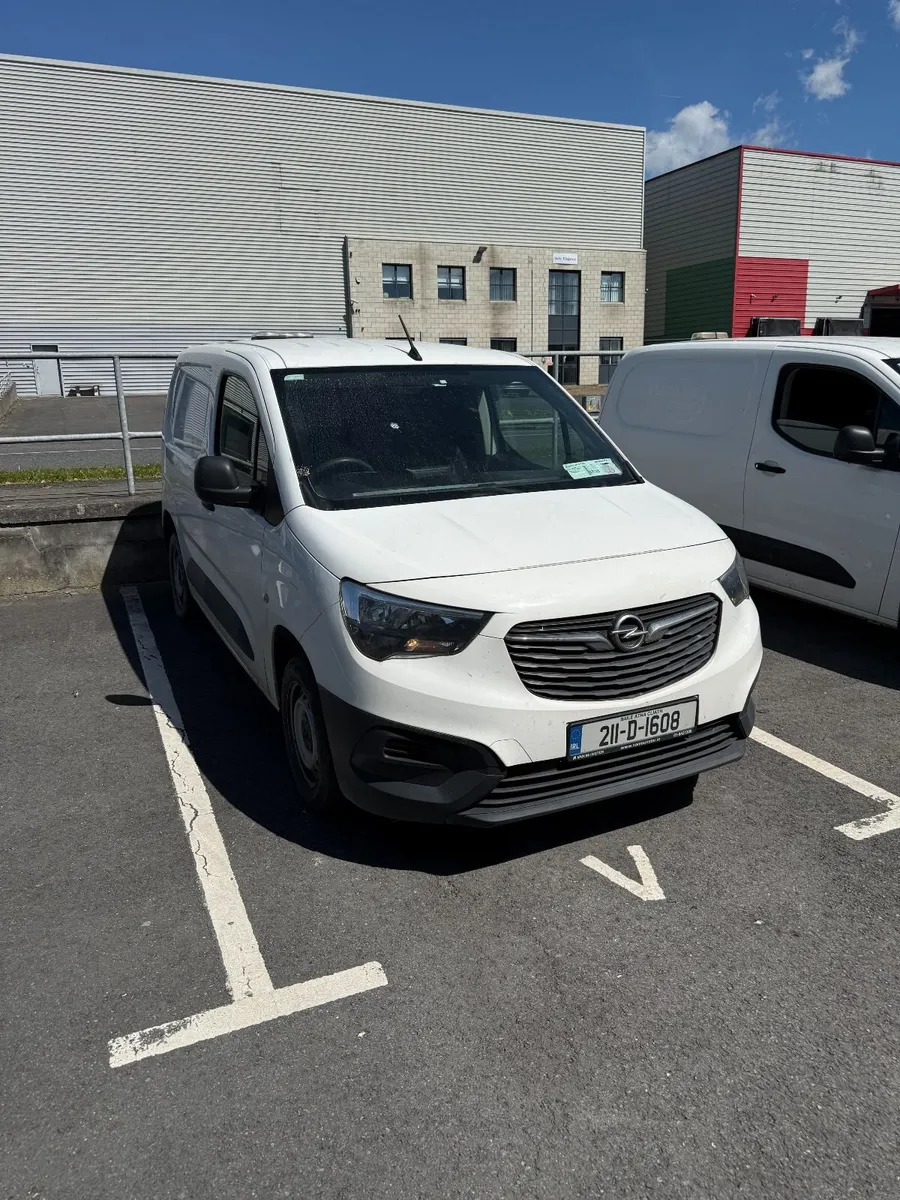 Opel Combo 2021 - Image 1