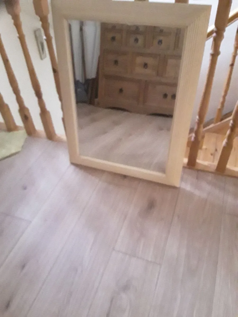 Large beautiful rivet mirror cream rivet frame - Image 3