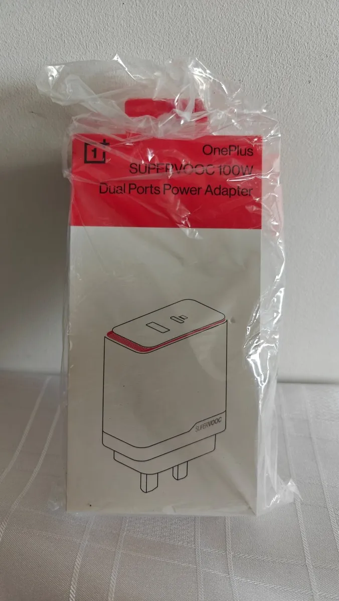 OnePlus SUPERVOOC 100W Dual Port Charger - Image 2