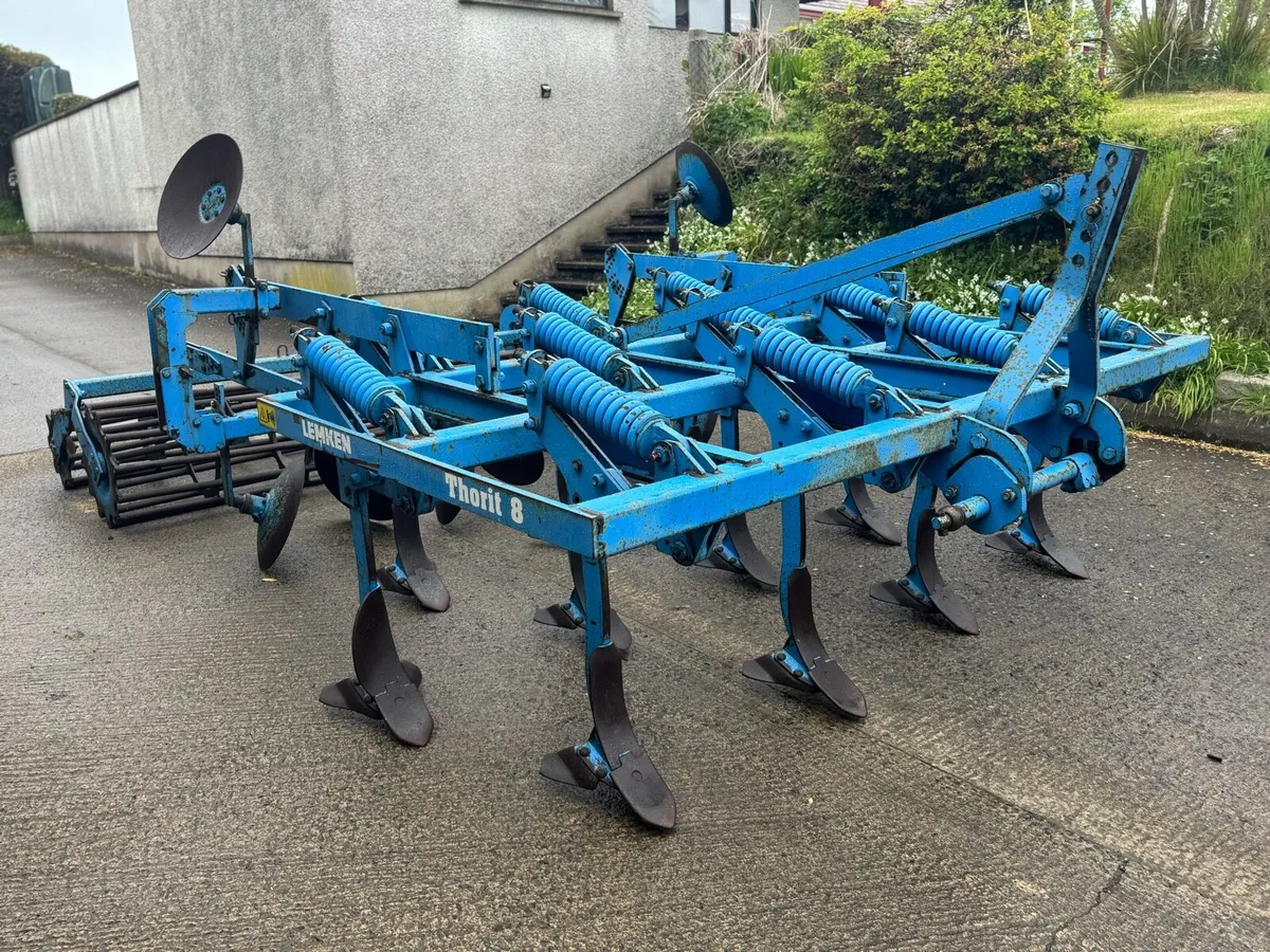 Lemken Thorit 8 Cultivator - Image 2