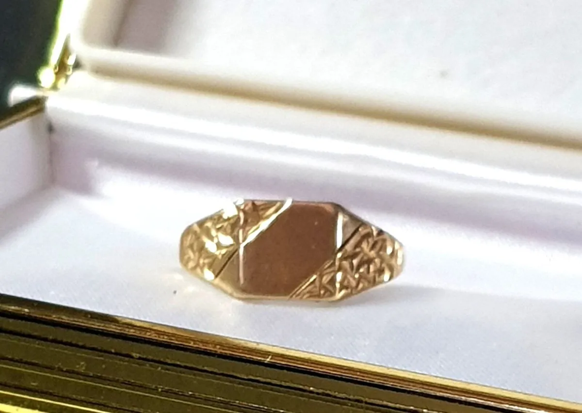 Vintage Gentlemans Signet Ring - Image 4
