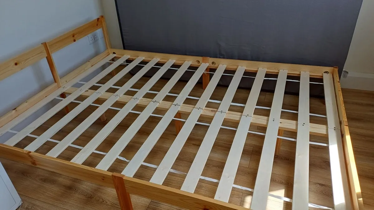 Bed frame - Image 4