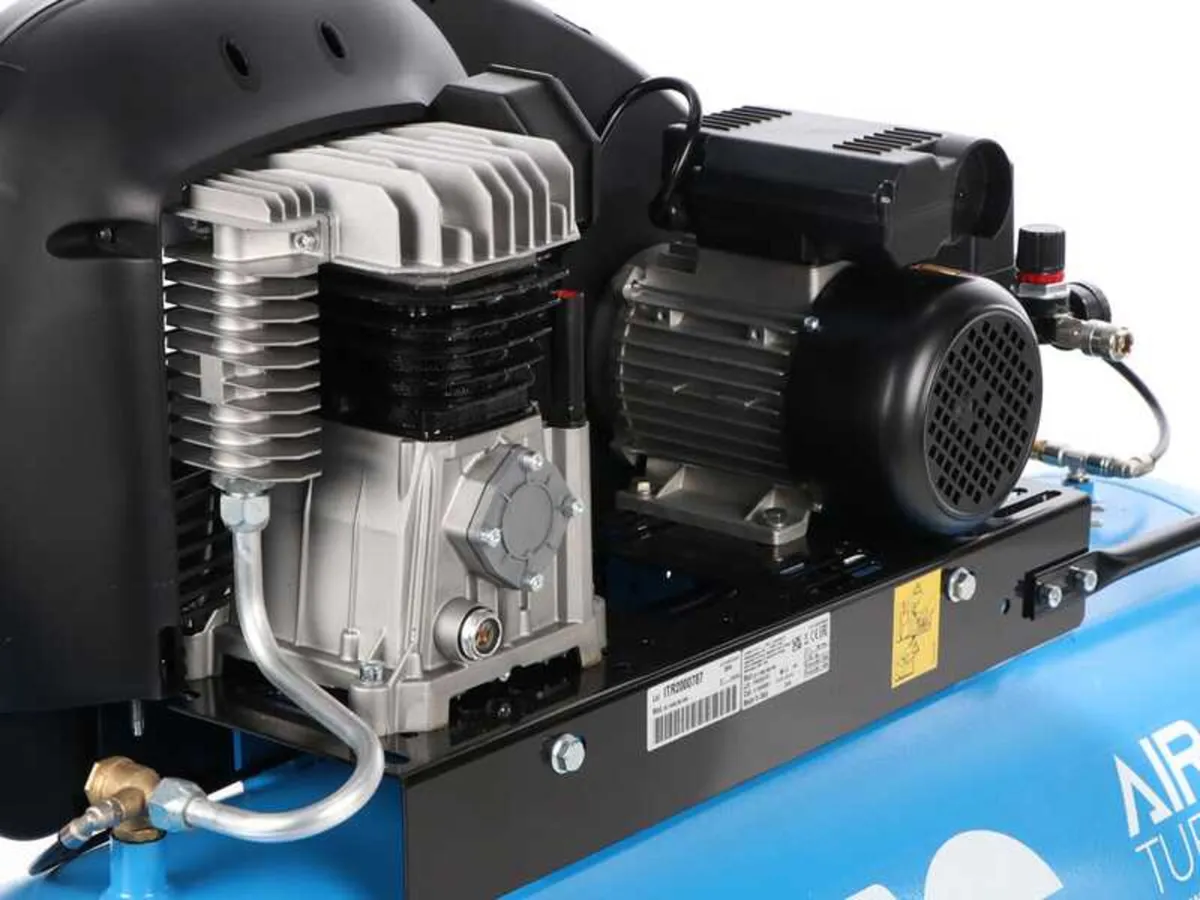 Compressor & Hose Reel - Image 4