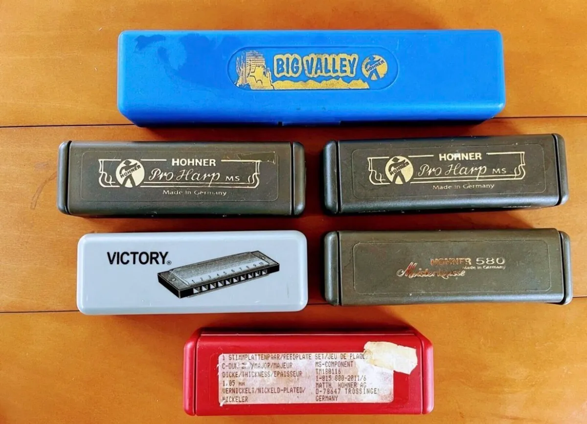 Collection of harmonicas - Image 1