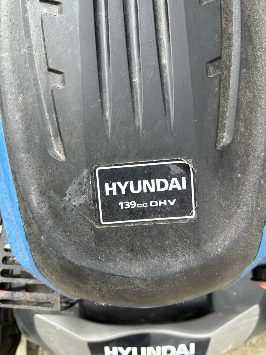 Hyundai lawnmower - Image 4