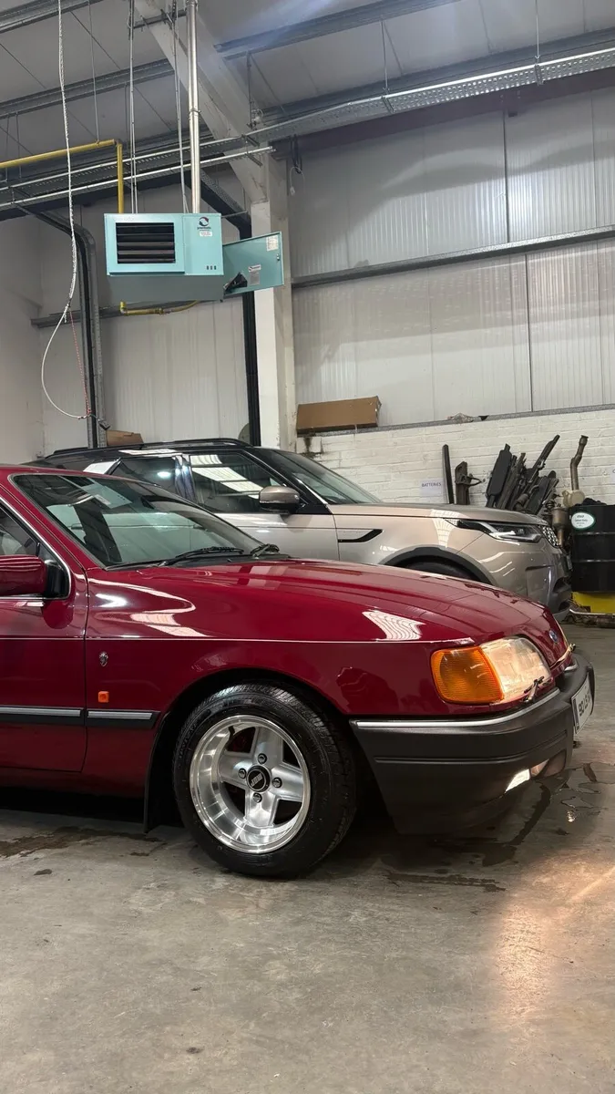 Ford Sierra Ghia 2.0 DOHC - Image 4